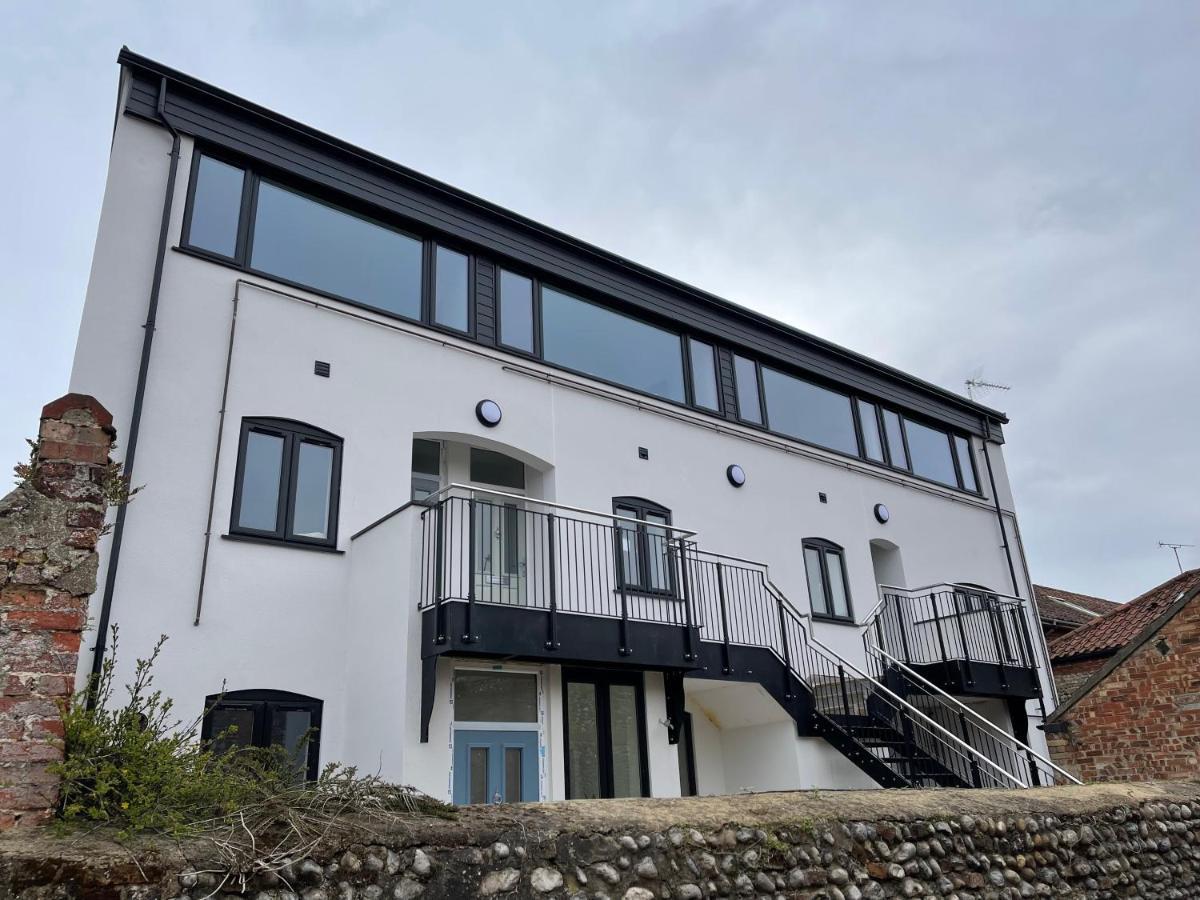Lees Lookout Holt ,2 Bedroom Luxury Apartment With Private Parking Eksteriør billede