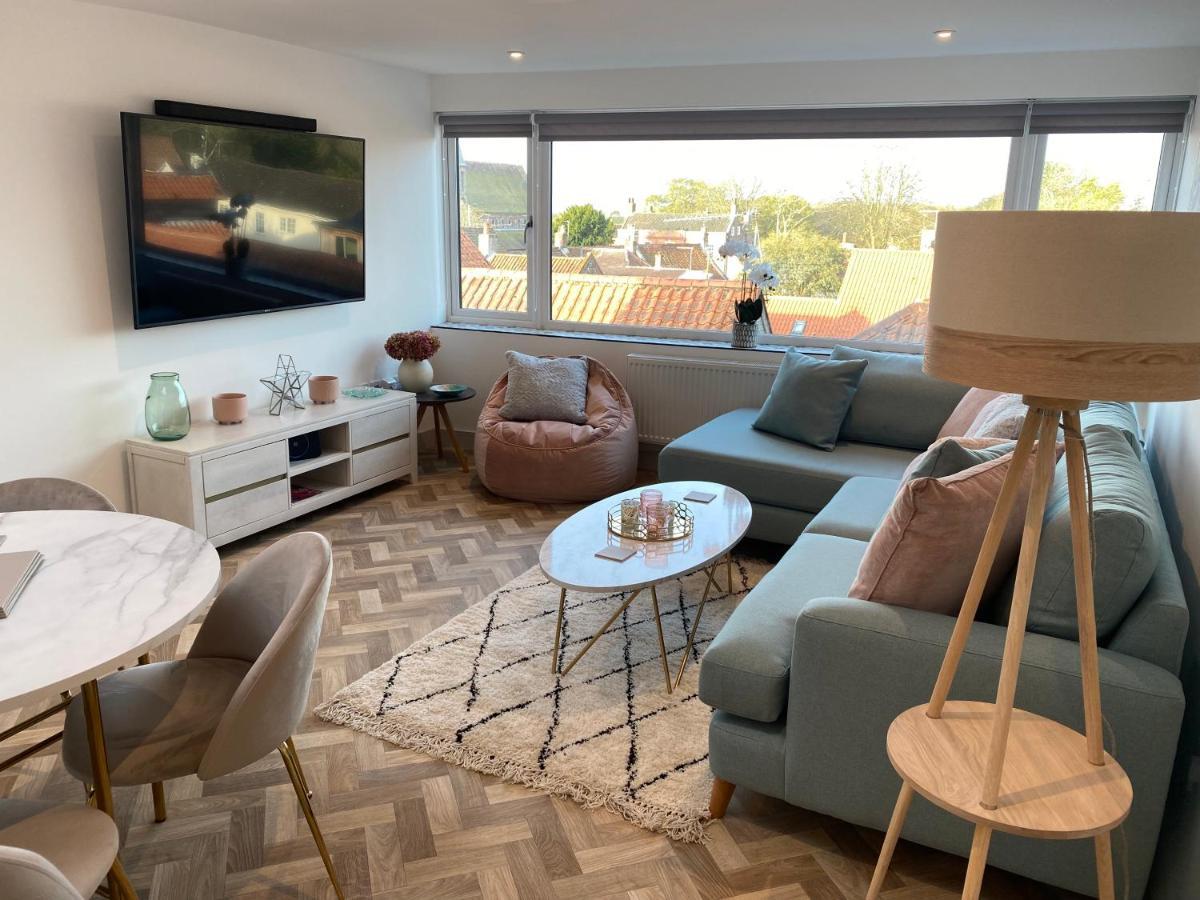 Lees Lookout Holt ,2 Bedroom Luxury Apartment With Private Parking Eksteriør billede