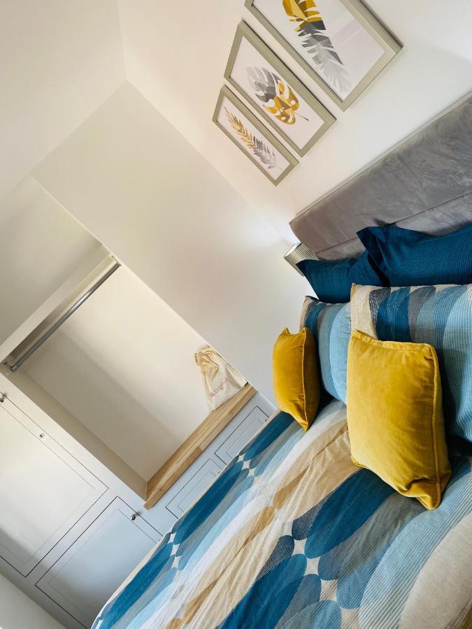 Lees Lookout Holt ,2 Bedroom Luxury Apartment With Private Parking Eksteriør billede