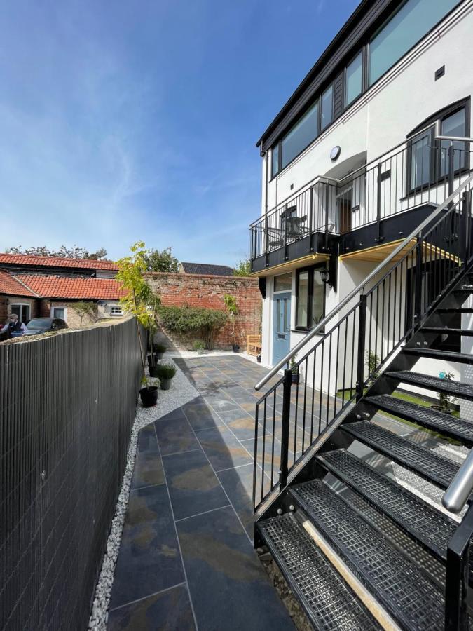Lees Lookout Holt ,2 Bedroom Luxury Apartment With Private Parking Eksteriør billede